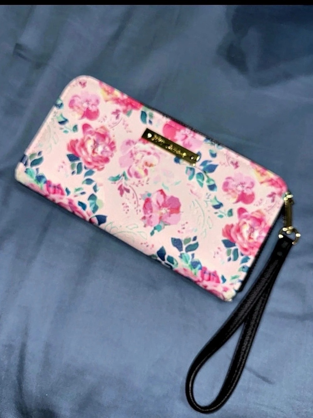 Betsey Johnson Floral Print Zip-Around Wristlet Wallet Pink & Black